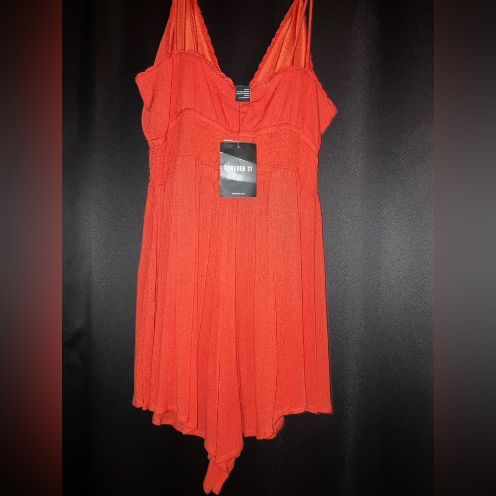 Spaghetti string romper - Picture 3 of 4